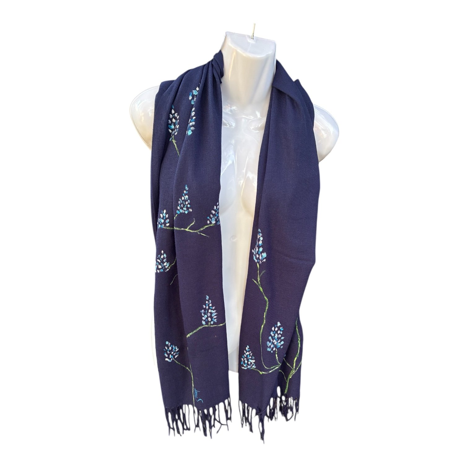 Bufanda azul marino pintada a mano