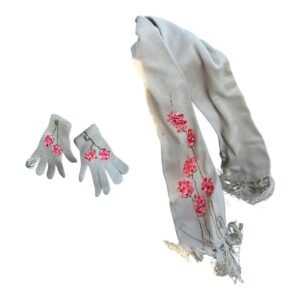 Conjunto beis bufanda, gorro y guantes pintado a mano