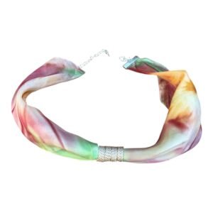 Gargantilla de seda natural  pintada a mano