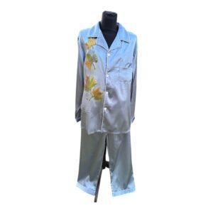 Pijama satén azul grisaceo pintado a mano