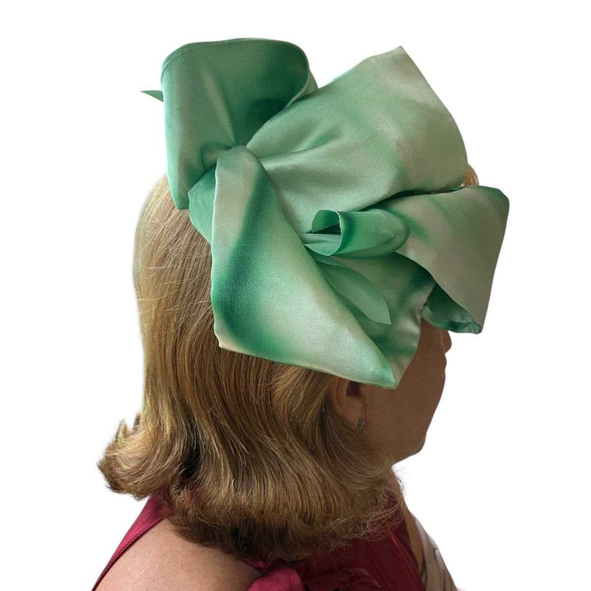 Tocado de raso verde pintado a mano - Imagen 3