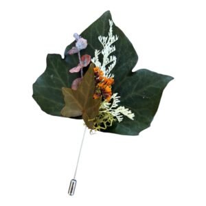 Broche de flor preservada naranja